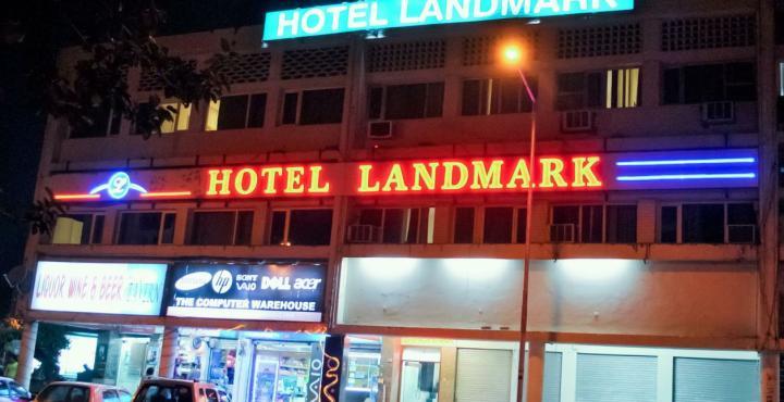 Landmark Hotel Chandigarh Ngoại thất bức ảnh